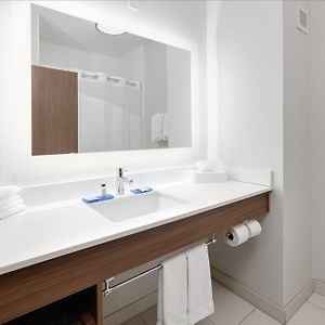Queen Suite Two Queen Beds